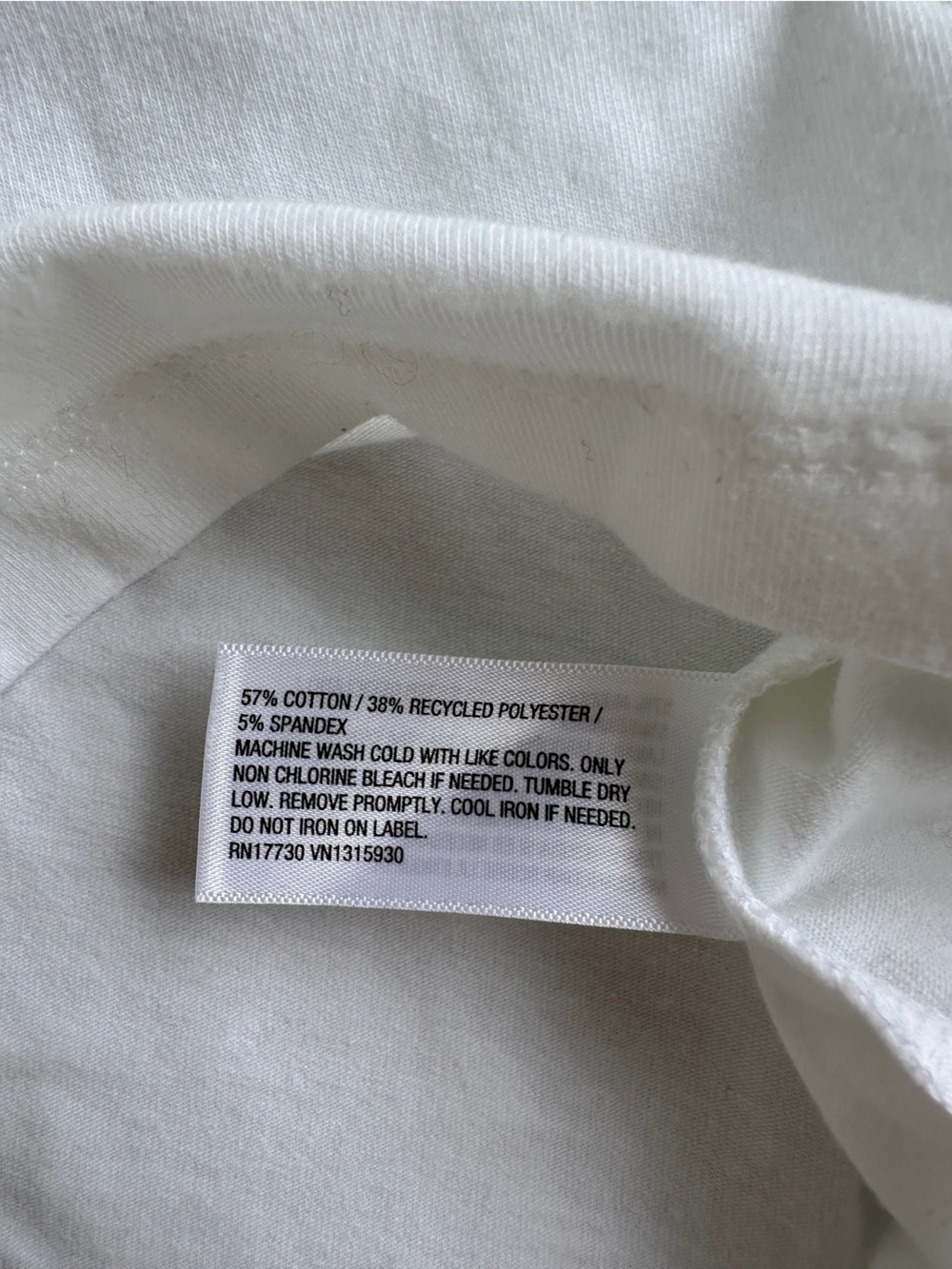 Target Wild Fable Lavender and White Crop Top Tee Shirt Set in Size Medium - Picture 9 of 9
